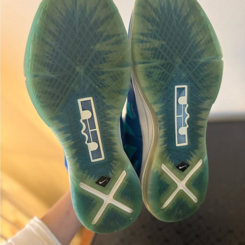 Nike LeBron X Blue Diamond Men’s 11 with Box - Picture 8 of 8